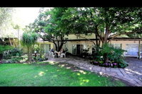Dove's Nest Guest House Tourism Africa