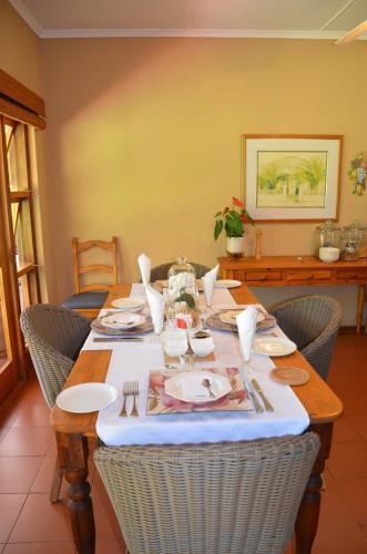 Dusk To Dawn Garden Court Burgersdorp - thumb 5