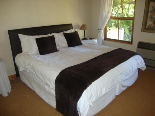 Eikelaan Farm Cottages - thumb 1