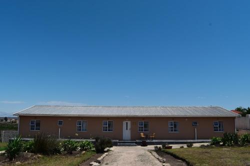 Emfuleni Country House - thumb 0