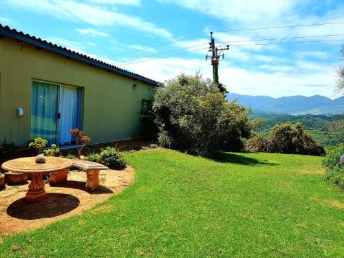 Exclusive Private Estate Apartment (Wifi & Parking) - thumb 3