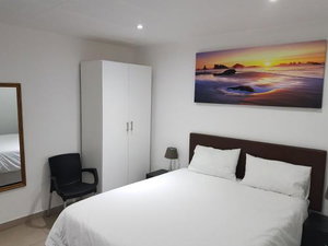 Fama Lodge Rm9