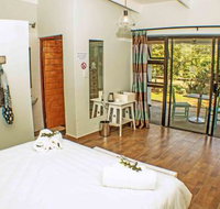 Francines Venue Pty Ltd - Tourism Africa
