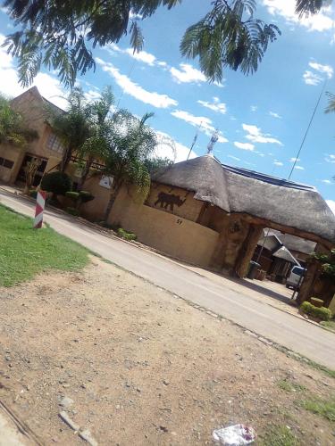 Galaletsang Guesthouse - thumb 0