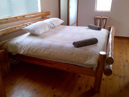 Gansbaai Lodge & Backpackers - thumb 1