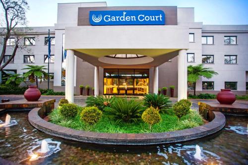 Garden Court Hatfield - thumb 0
