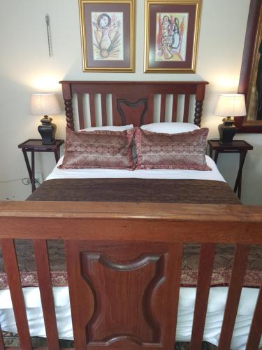 Gemsbok Cottage - thumb 1