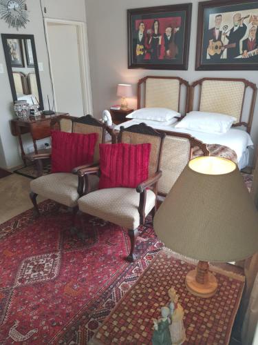 Gemsbok Cottage - thumb 2