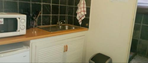 Glen Lilly Self Catering - thumb 1