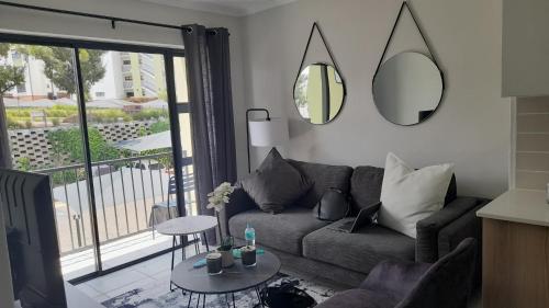 Greenpark Apartment - thumb 2