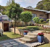 Guest House Mamma Mia - Tourism Africa