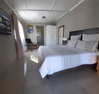 Gugu's Private Guest Apartment - Tourism Africa