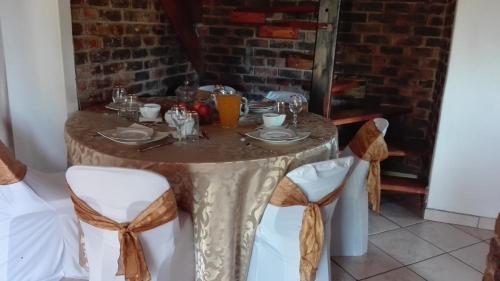 Hamba Kancane Ma-Africa Guest House - thumb 1