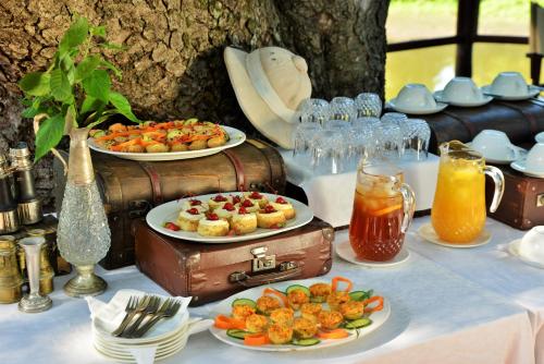 Hamiltons Tented Camp - thumb 3
