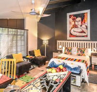 Hello Sunshine Self Catering Studio Apartment - Tourism Africa