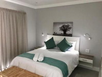 Hermanus Guest Rooms Tourism Africa