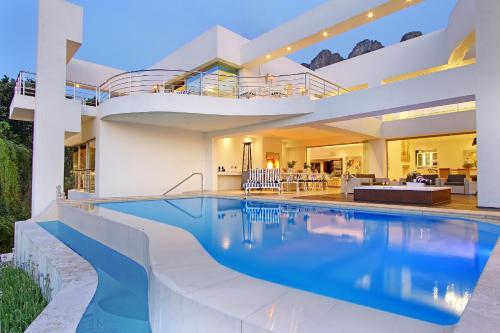 Hollywood Mansion & Spa Camps Bay - thumb 0