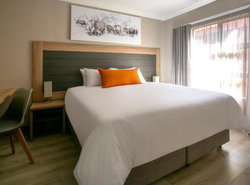 Hotel AT Hatfield Apartments