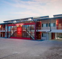 Hotel Savoy and Conference Centre - Accommodation Africa