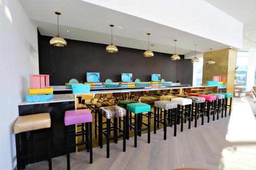 Hotel Sky, Sandton - thumb 1