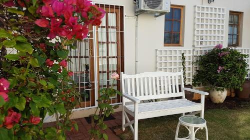 Innes Road Durban Accommodation 2 Bedroom Private Unit - thumb 4