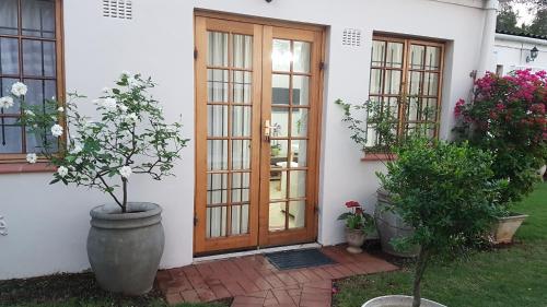 Innes Road Durban Accommodation 2 Bedroom Private Unit - thumb 1