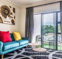 Insaka 2 The Reid Luxurious Apartment - Tourism Africa