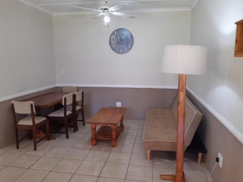 Karoo Cottages - thumb 4