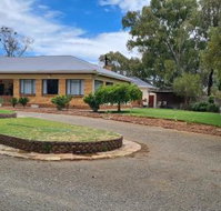 Klipheuvels Gaste Plaas - Accommodation Africa