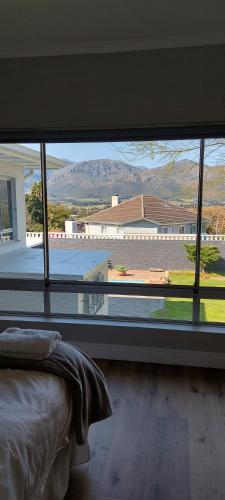Kortrijk Paarl Self Catering - thumb 1