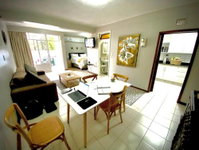 Laboria 102  103 Tourism Africa