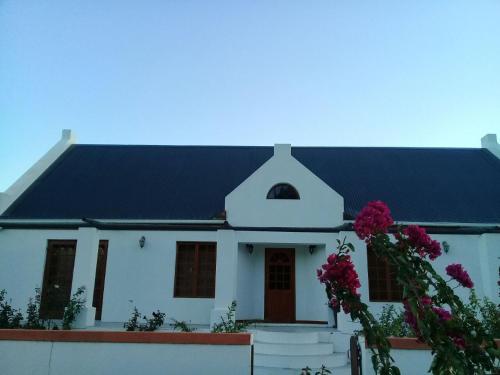 Lady Grey Walk Mcgregor Cottage - thumb 1