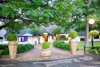 Booking Bandelierkop Accommodation Africa