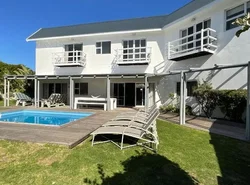 Beach Break Guest Houses and Villas