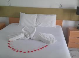 Ocean's Edge Lodge Restaurant & Bar Tourism Africa