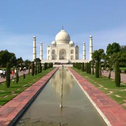 Agra Accommodation Africa