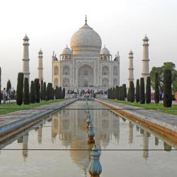 Taj Mahal, Agra Accommodation Africa