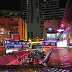 Nana Plaza, Bangkok Tourism Africa