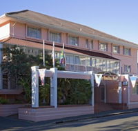 Lady Hamilton Hotel - Accommodation Africa