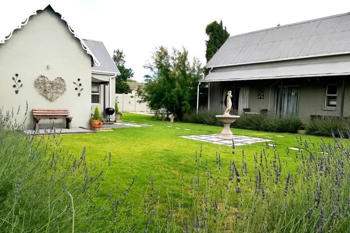 Tranquil House B & B At 1 College Ave - thumb 4