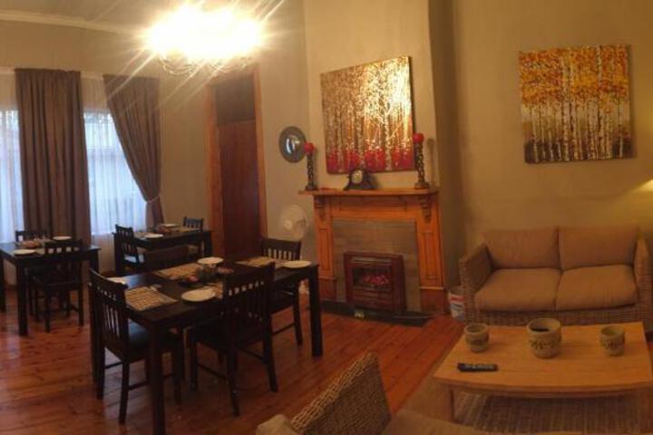 Tranquil House B & B At 1 College Ave - thumb 3