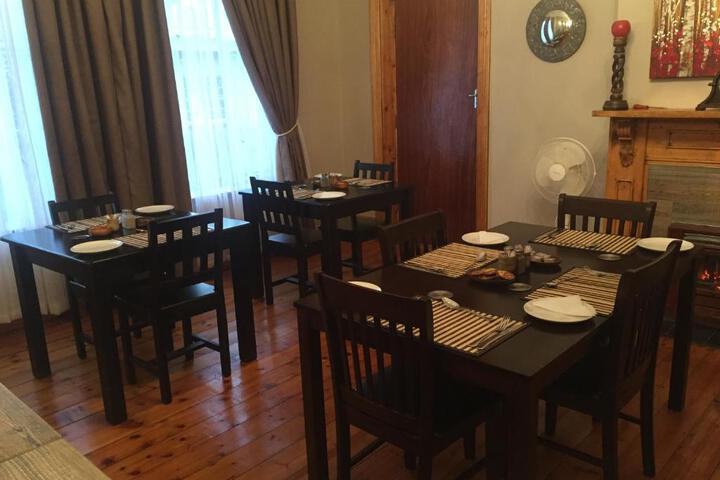 Tranquil House B & B At 1 College Ave - thumb 7