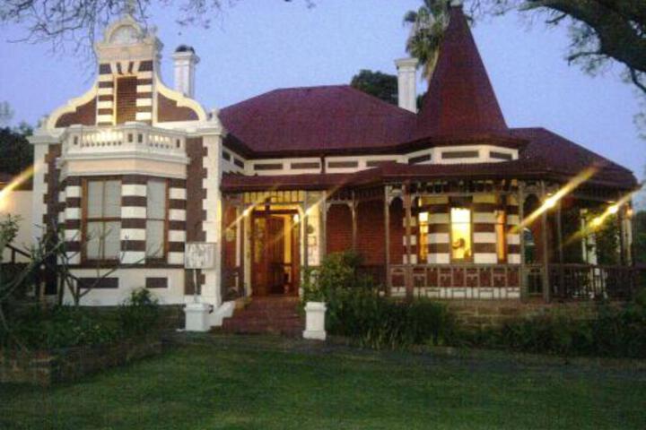 Melvin Residence Guest House - thumb 6
