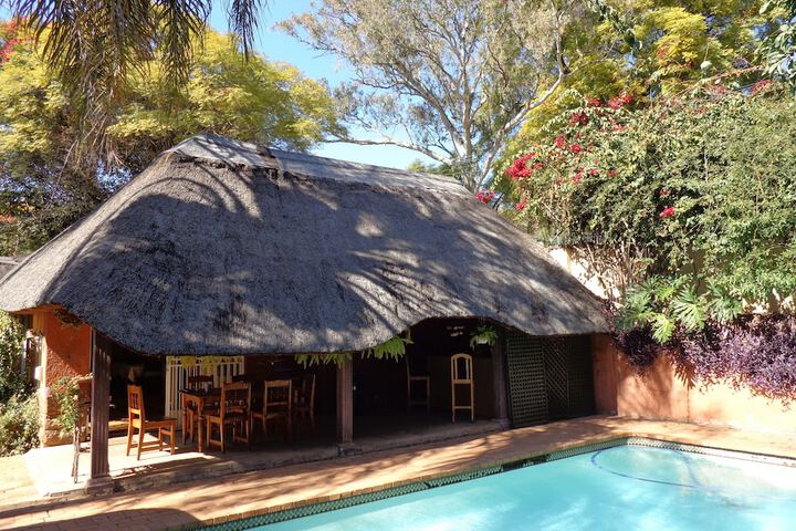 TreeTops & Treats Guest House - thumb 5