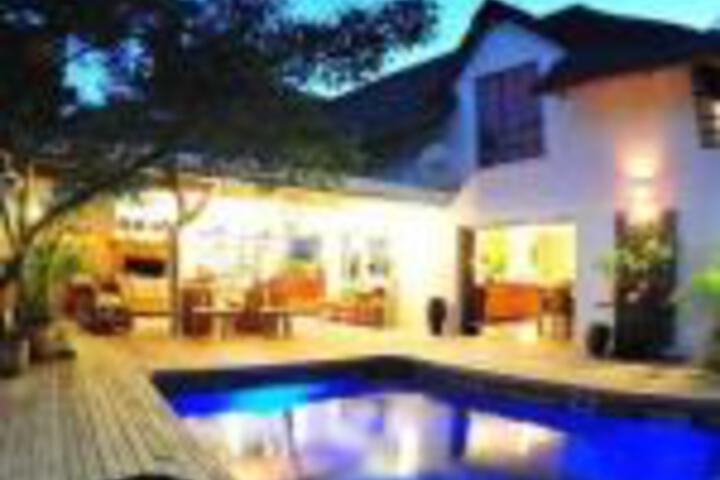 Utopia In Africa Guest Villa - thumb 0