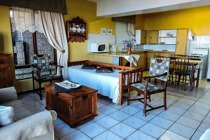 Amzee Bokmakierie Guest House - thumb 1