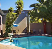 African Moon Corporate House - Accommodation Africa