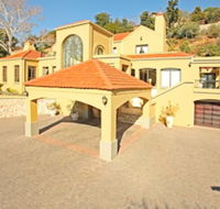 12 on Hillel Guest Manor - Accommodation Africa