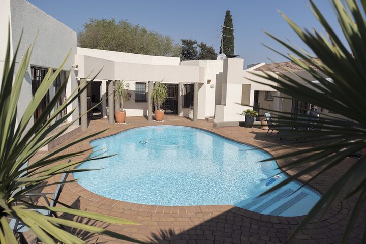 President Lodge - thumb 1