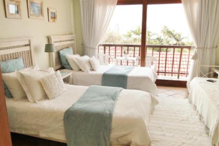 Umbrella Tree B & B - thumb 4